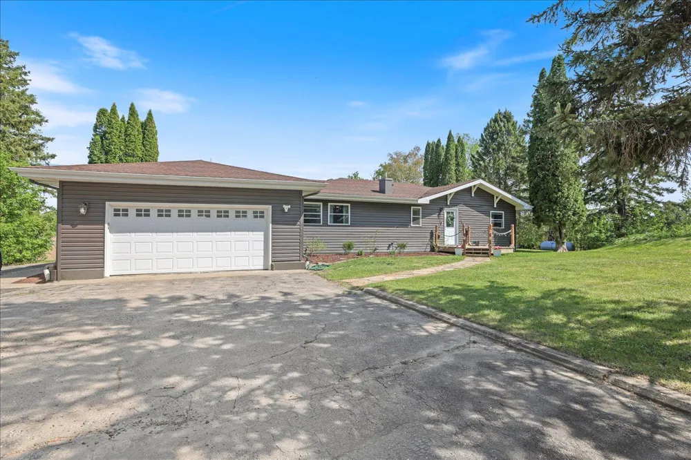 42315 County Road 117 Cohasset, MN 55721