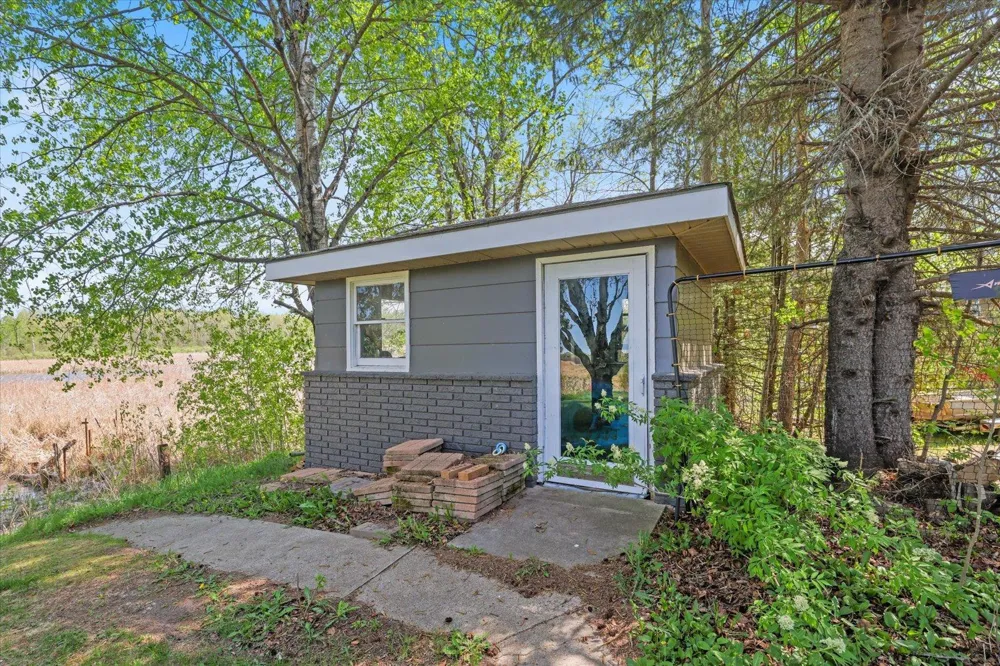 42315 County Road 117 Cohasset, MN 55721