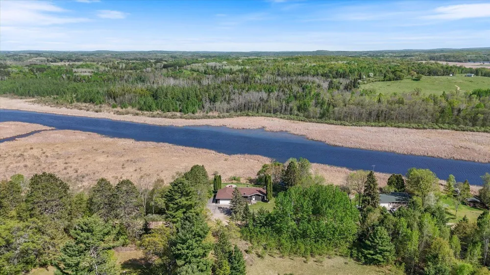 42315 County Road 117 Cohasset, MN 55721