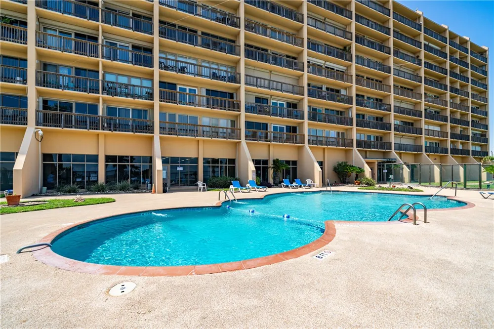 4000 Surfside Boulevard #703 Corpus Christi, TX 78402