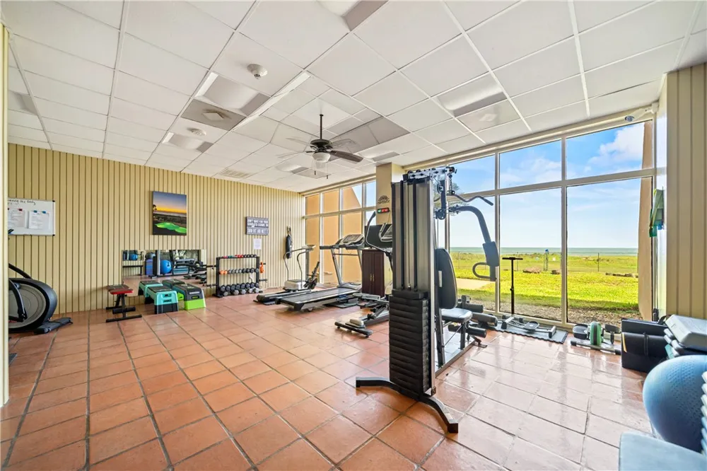 4000 Surfside Boulevard #703 Corpus Christi, TX 78402