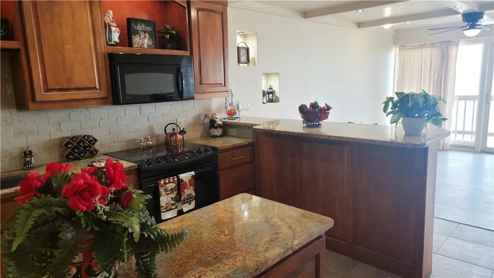 4000 Surfside Boulevard #703 Corpus Christi, TX 78402