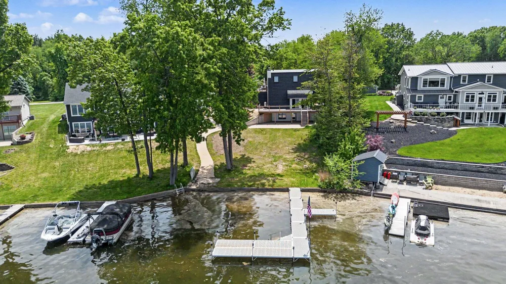 24714 Butternut Drive Sherman Township, MI 49091