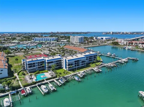 363 PINELLAS BAYWAY S #29