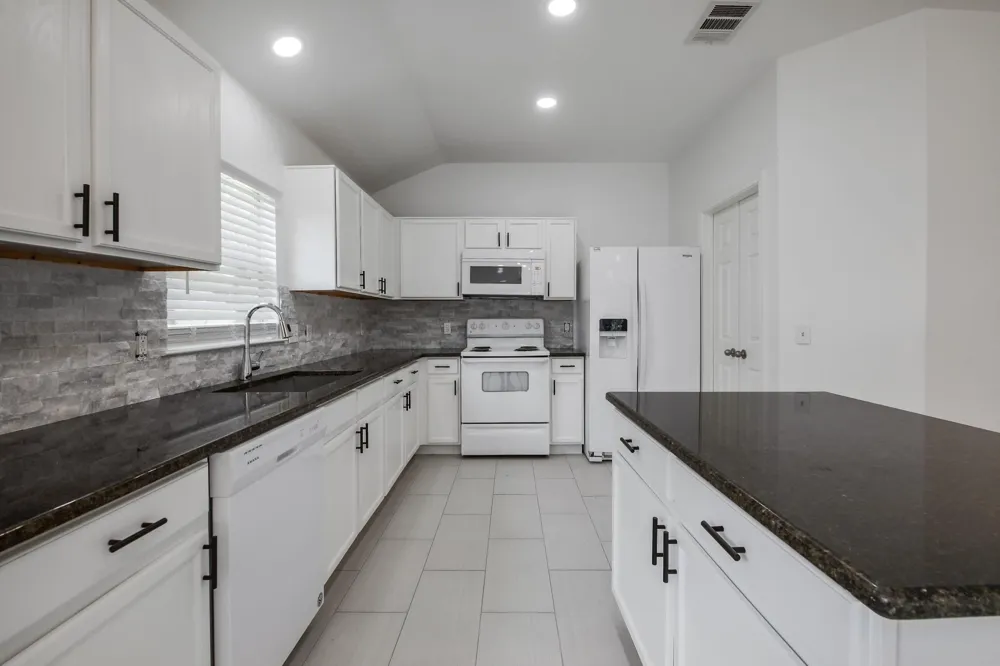 2108 Kane Cove Cedar Park, TX 78613