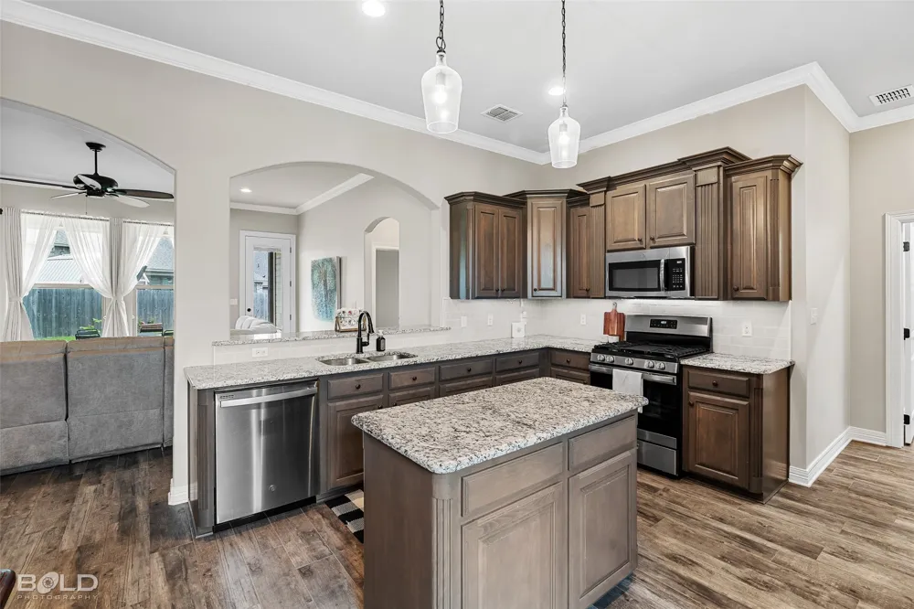 933 Antler Drive Haughton, LA 71037