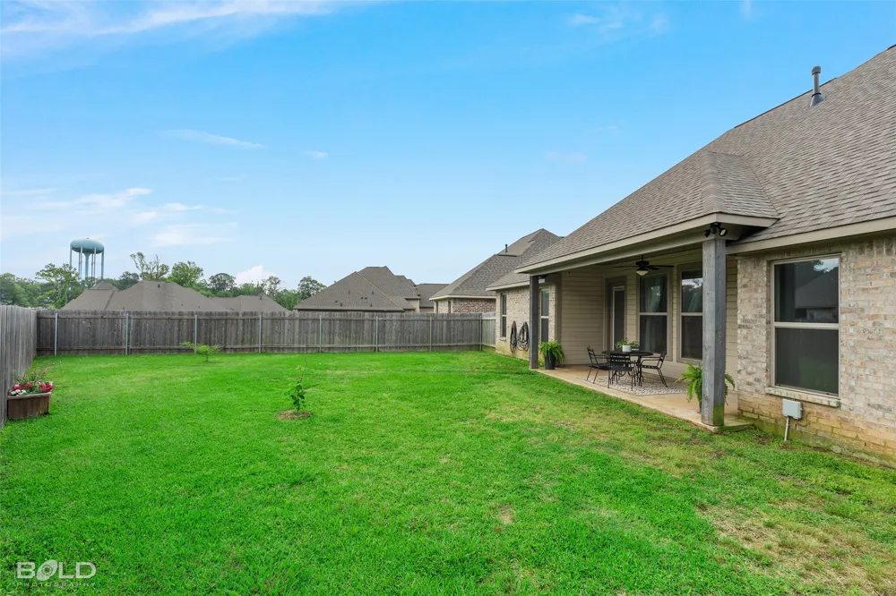 933 Antler Drive Haughton, LA 71037