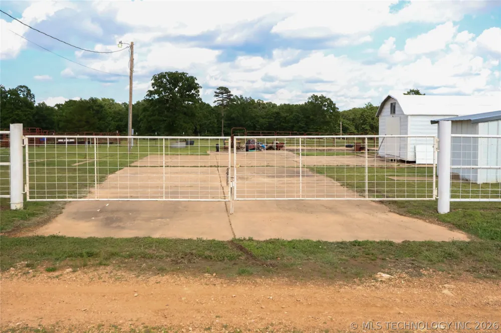 Address Not Shown Hulbert, OK 74441