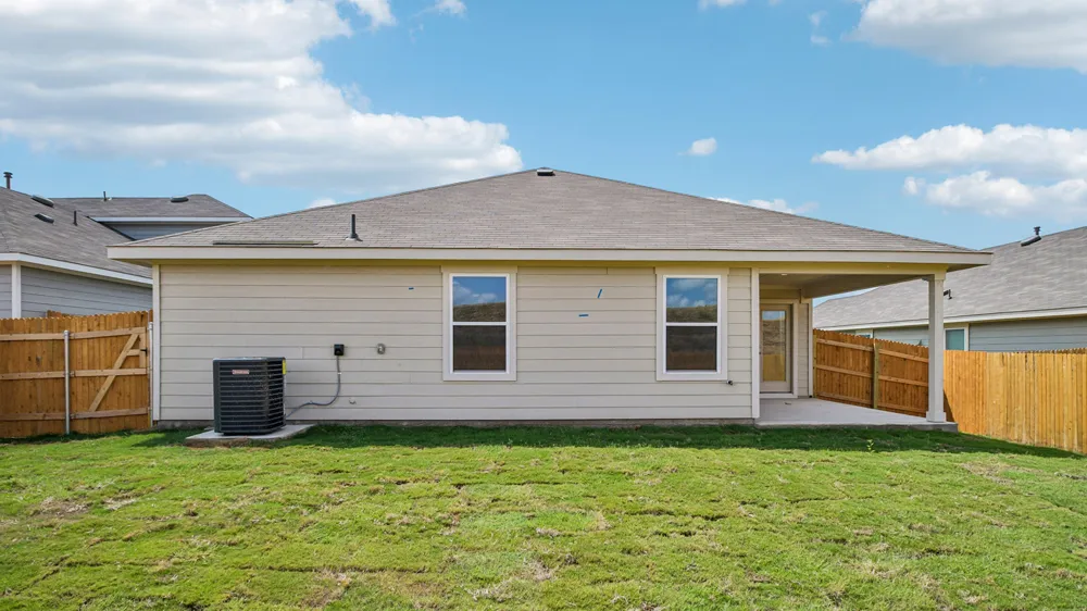 212 Gilmer Lane Buda, TX 78610