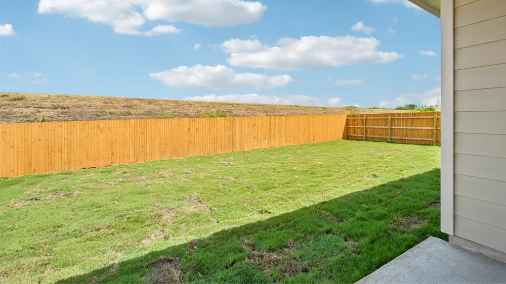212 Gilmer Lane Buda, TX 78610
