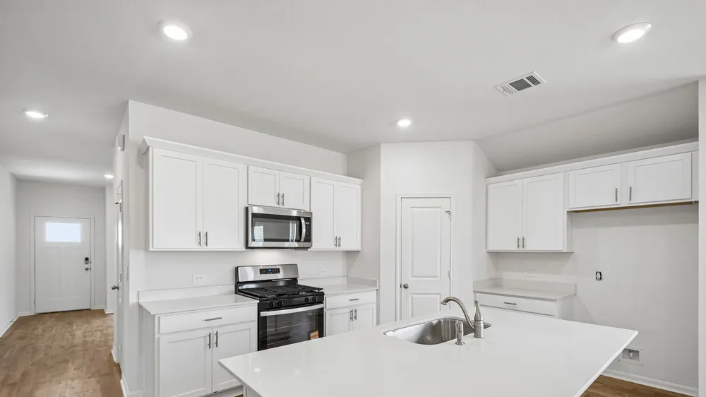 212 Gilmer Lane Buda, TX 78610
