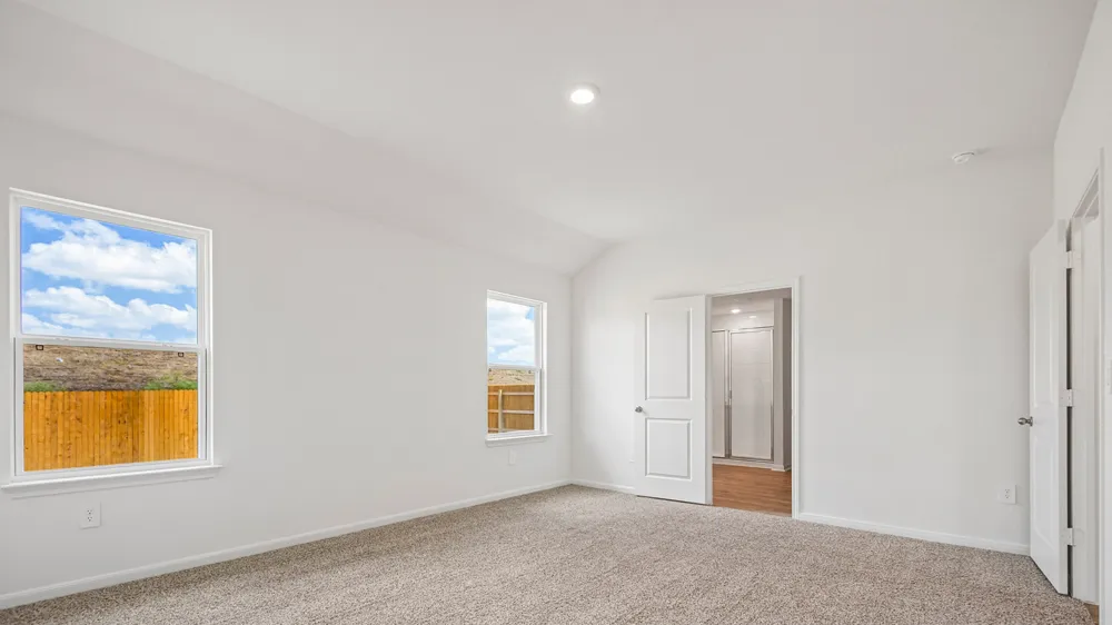 212 Gilmer Lane Buda, TX 78610