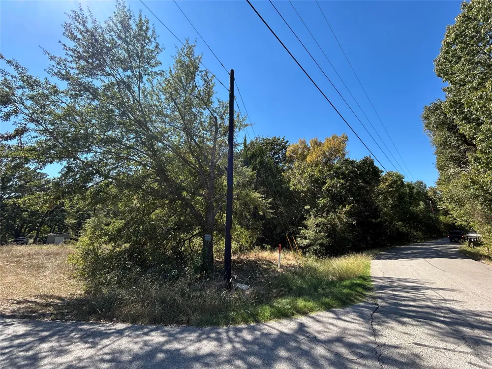 148 Midway Road Tool, TX 75143