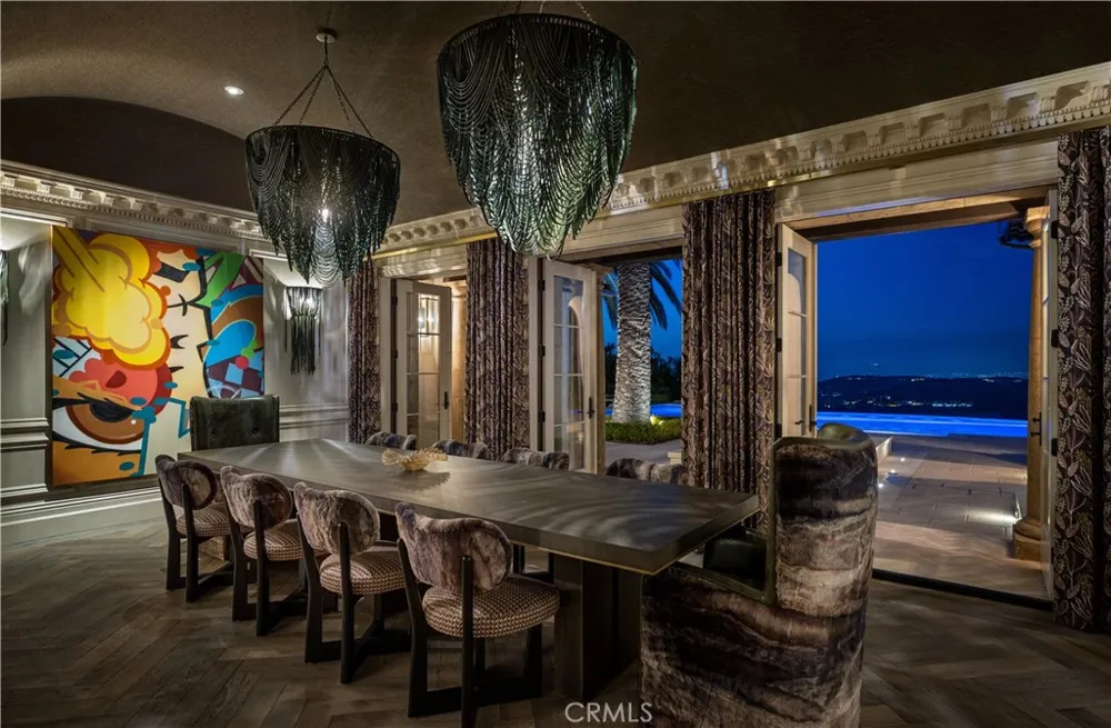 76 Golden Eagle Irvine, CA 92603