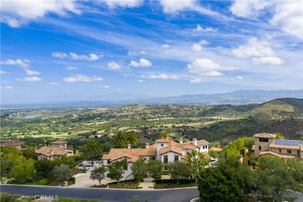 76 Golden Eagle Irvine, CA 92603