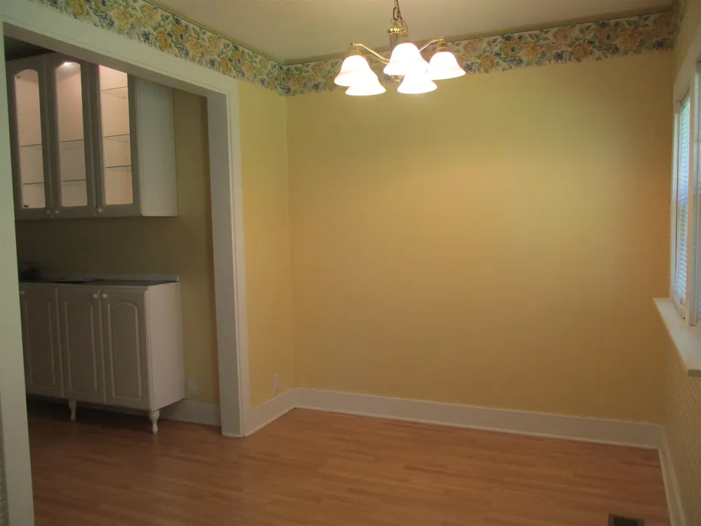 621 Wright Street Breckenridge Village, MI 48615