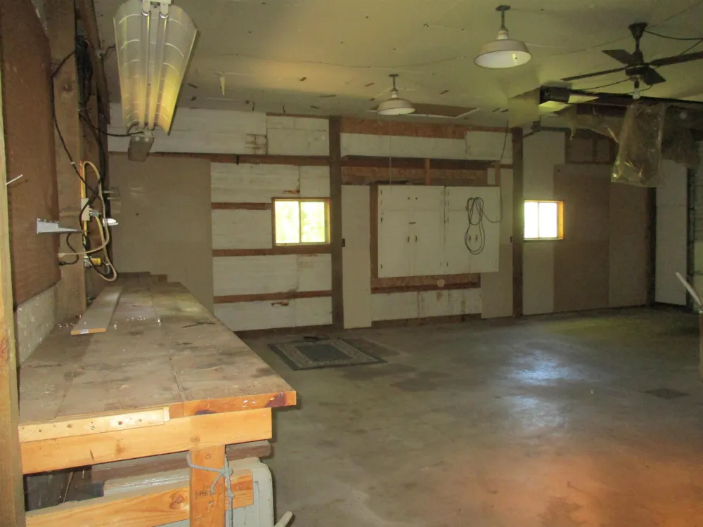621 Wright Street Breckenridge Village, MI 48615