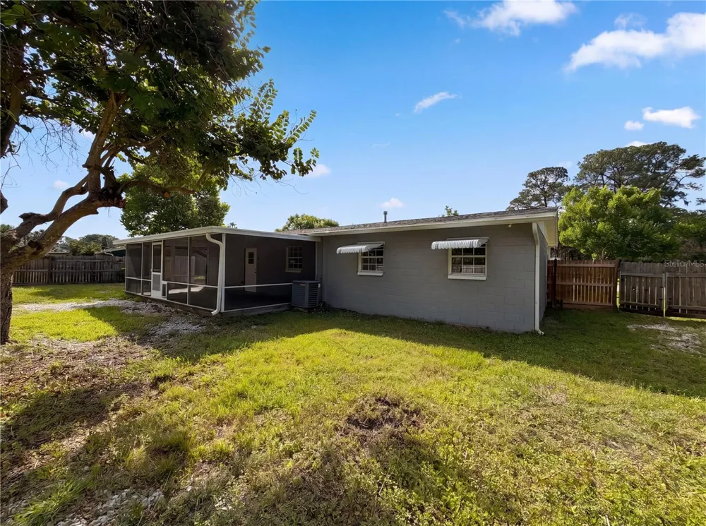 1057 LAKEMOOR BOULEVARD Rockledge, FL 32955