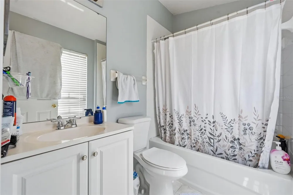 1250 CHARLESWORTH DRIVE Wesley Chapel, FL 33543