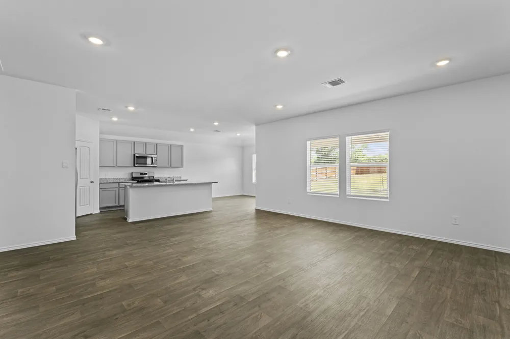 663 Ebbsfleet Drive Uhland, TX 78640