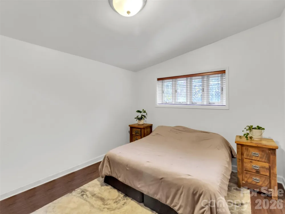 126 Arrowwood Way Canton, NC 28716