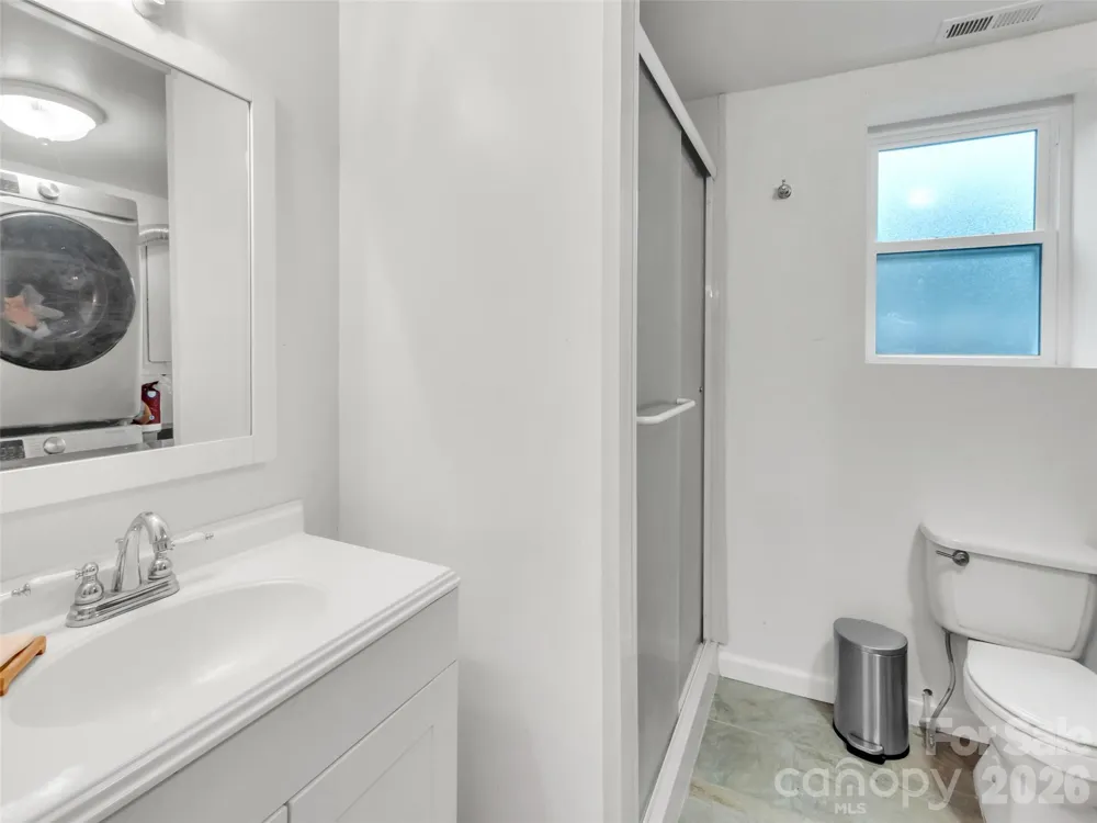 126 Arrowwood Way Canton, NC 28716