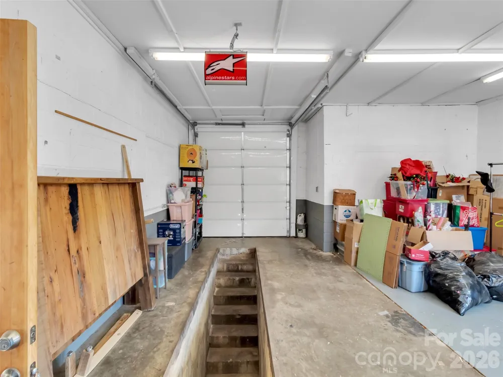 126 Arrowwood Way Canton, NC 28716