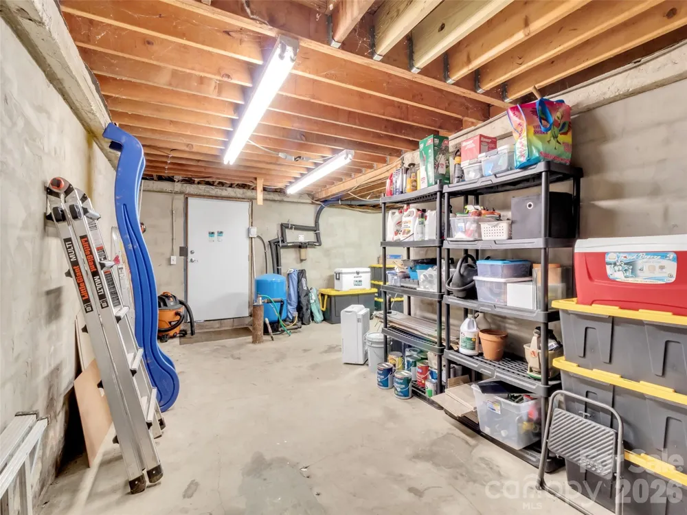 126 Arrowwood Way Canton, NC 28716
