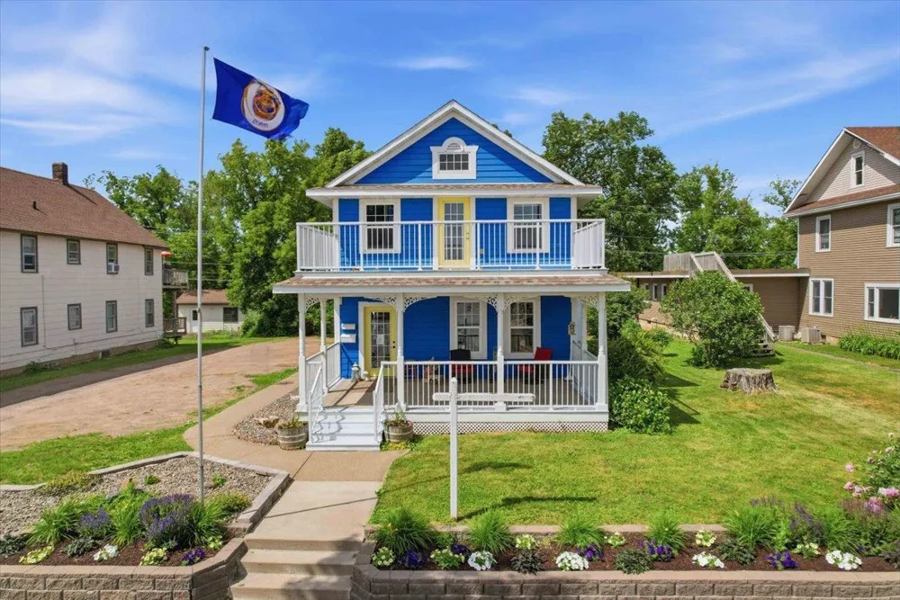 90 Maple Avenue E Mora, MN 55051