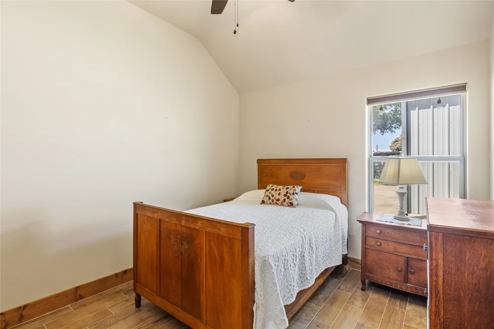 3806 Sandy Beach Drive Granbury, TX 76049
