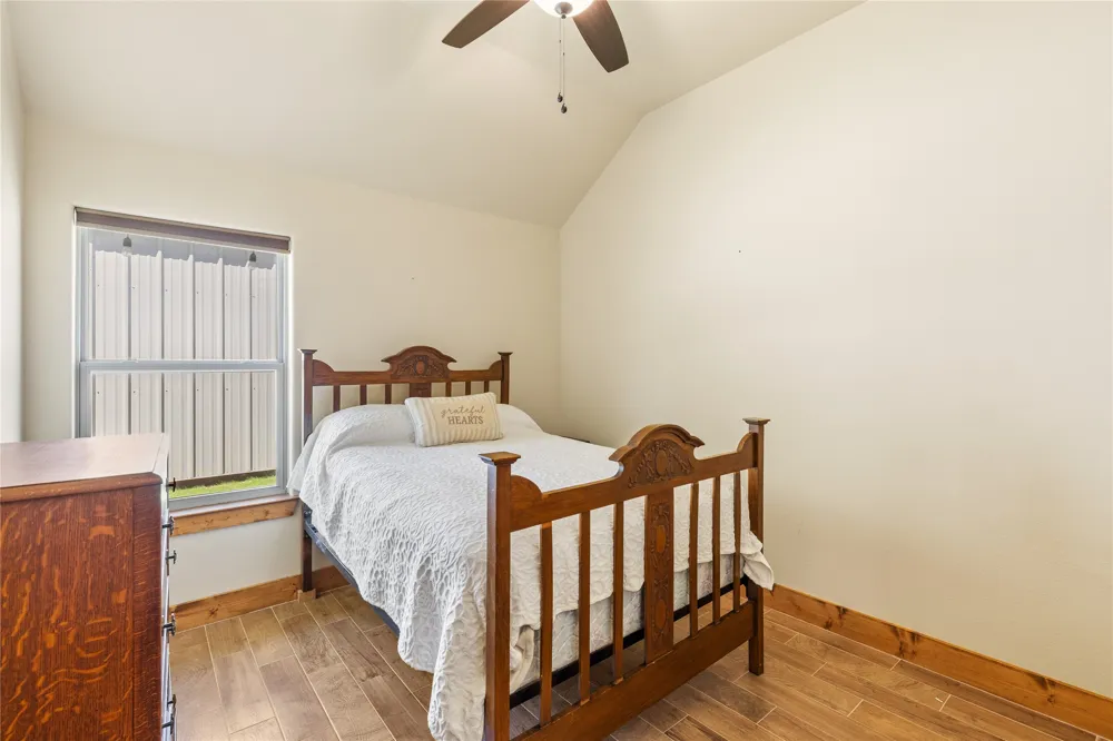 3806 Sandy Beach Drive Granbury, TX 76049