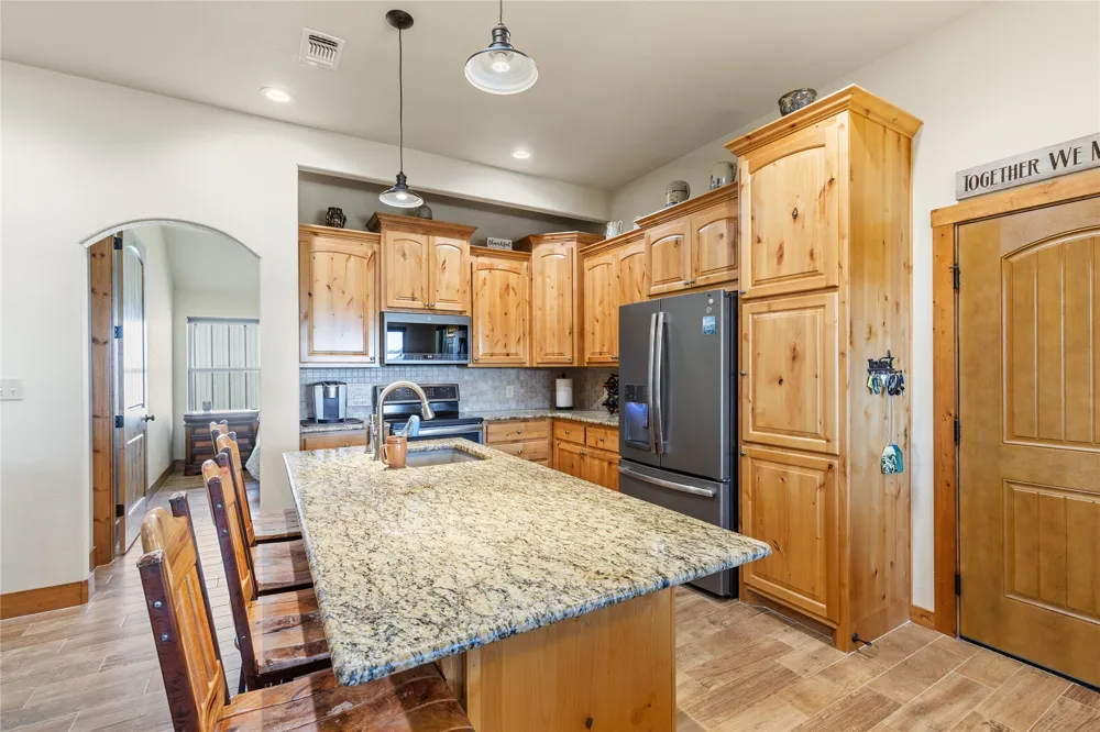 3806 Sandy Beach Drive Granbury, TX 76049