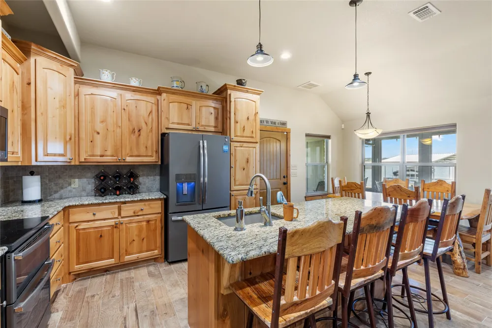 3806 Sandy Beach Drive Granbury, TX 76049