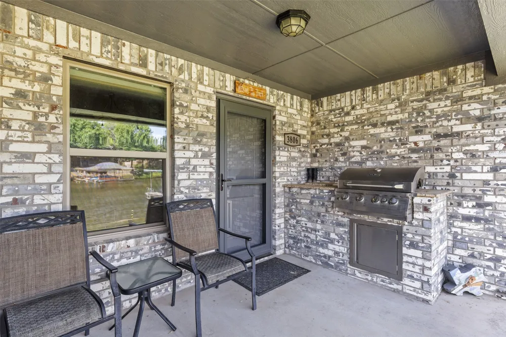 3806 Sandy Beach Drive Granbury, TX 76049