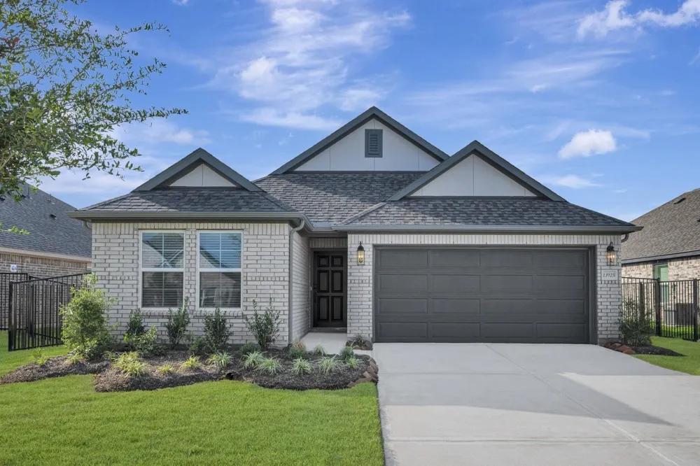 13925 Baikal Manor Drive Santa Fe, TX 77510