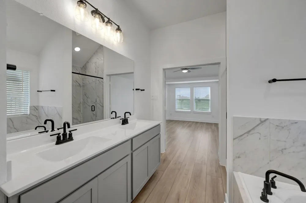 13925 Baikal Manor Drive Santa Fe, TX 77510
