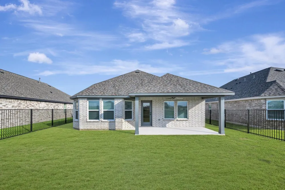 13925 Baikal Manor Drive Santa Fe, TX 77510