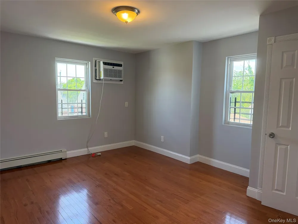 14019 247th Street Rosedale, NY 11422