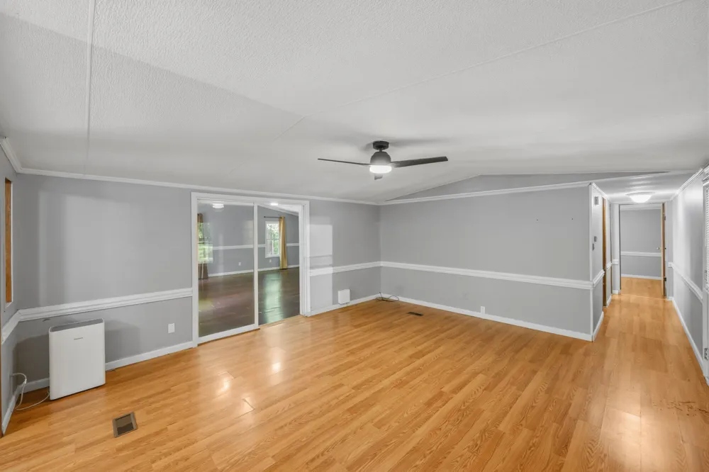 2417 Maytown Rd Bruceton, TN 38317