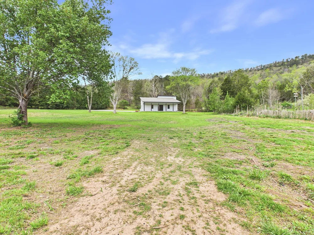 1483 Reagan Valley Road Tellico Plains, TN 37385