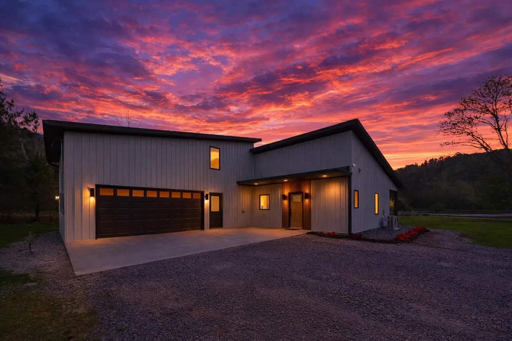 1483 Reagan Valley Road Tellico Plains, TN 37385