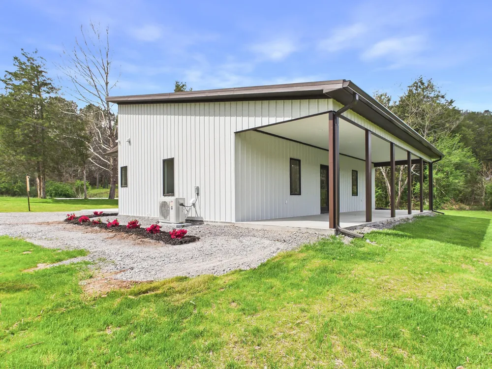 1483 Reagan Valley Road Tellico Plains, TN 37385
