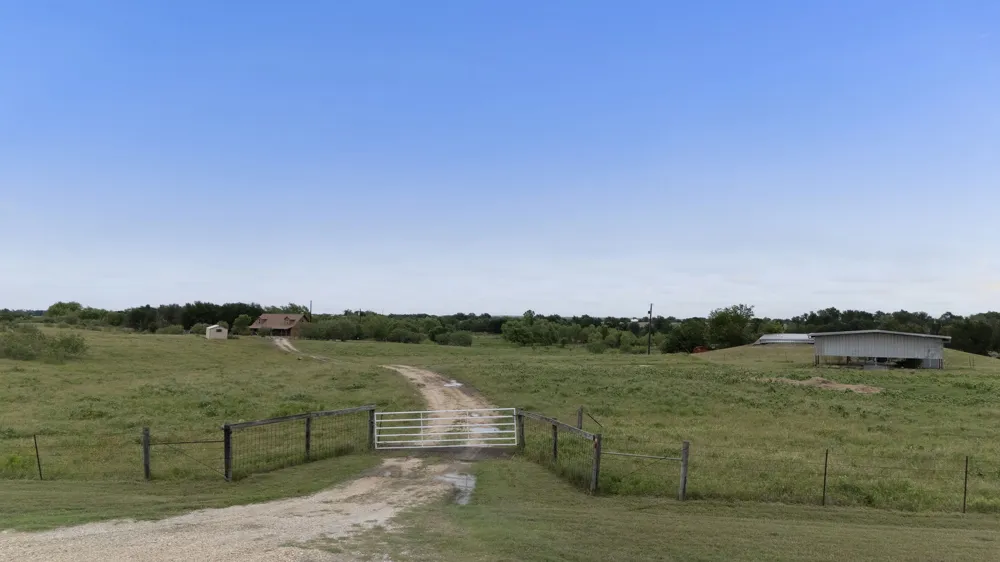 51 County Road 436 Thrall, TX 76578