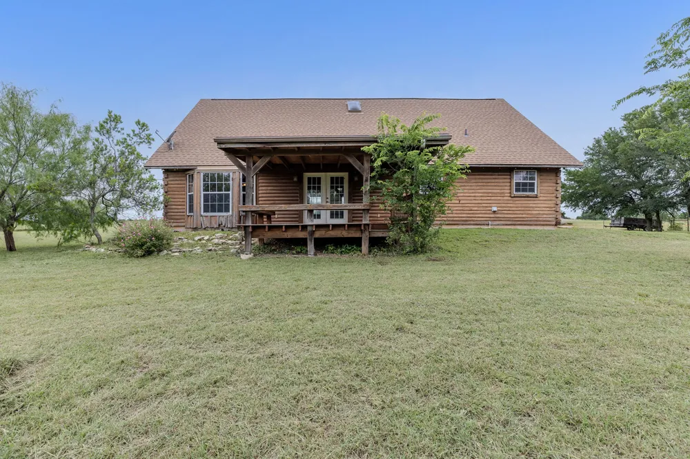 51 County Road 436 Thrall, TX 76578