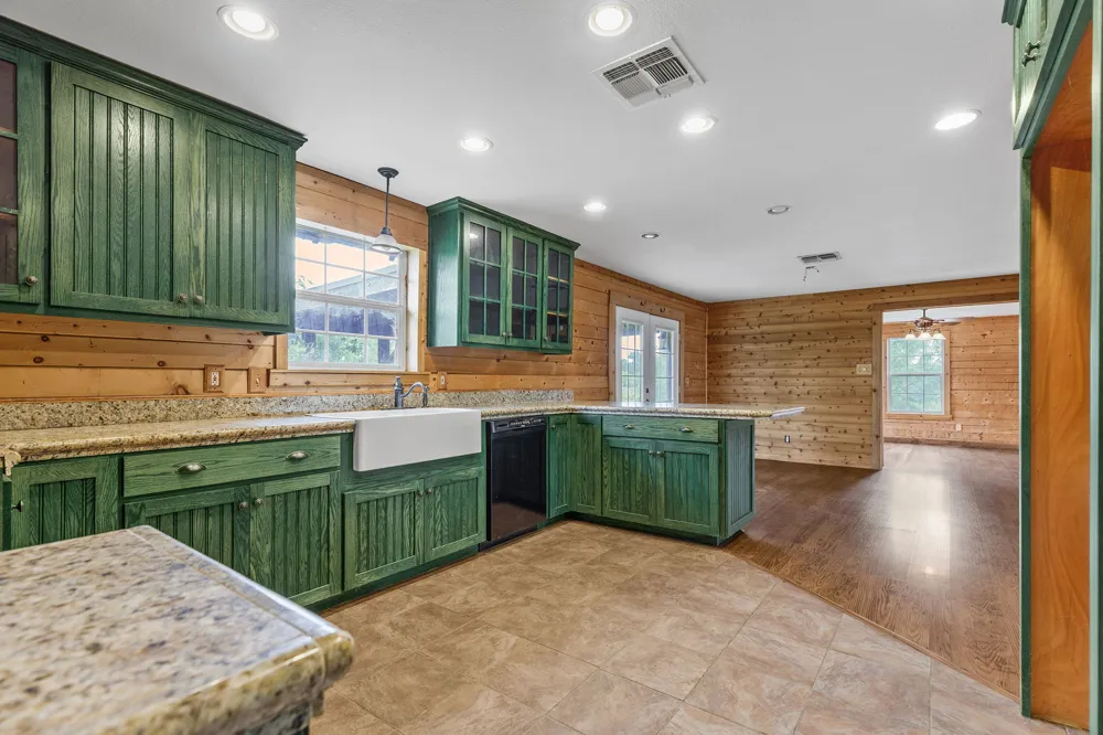 51 County Road 436 Thrall, TX 76578