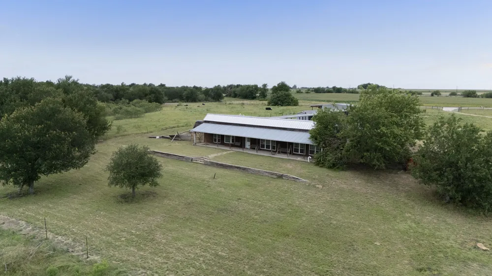 51 County Road 436 Thrall, TX 76578