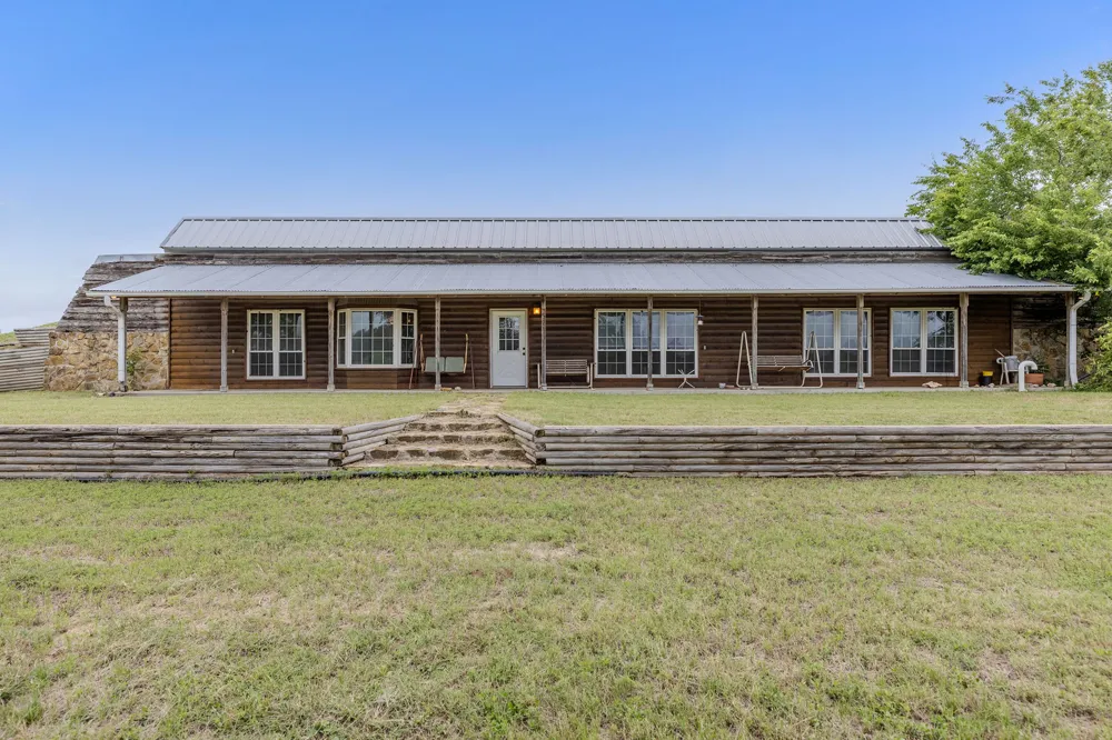 51 County Road 436 Thrall, TX 76578