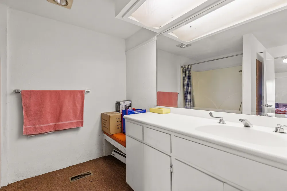 51 County Road 436 Thrall, TX 76578