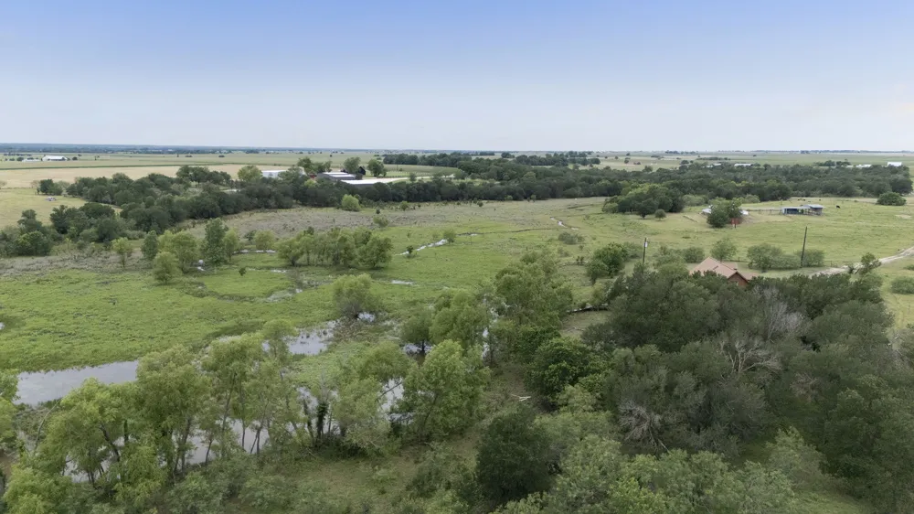 51 County Road 436 Thrall, TX 76578