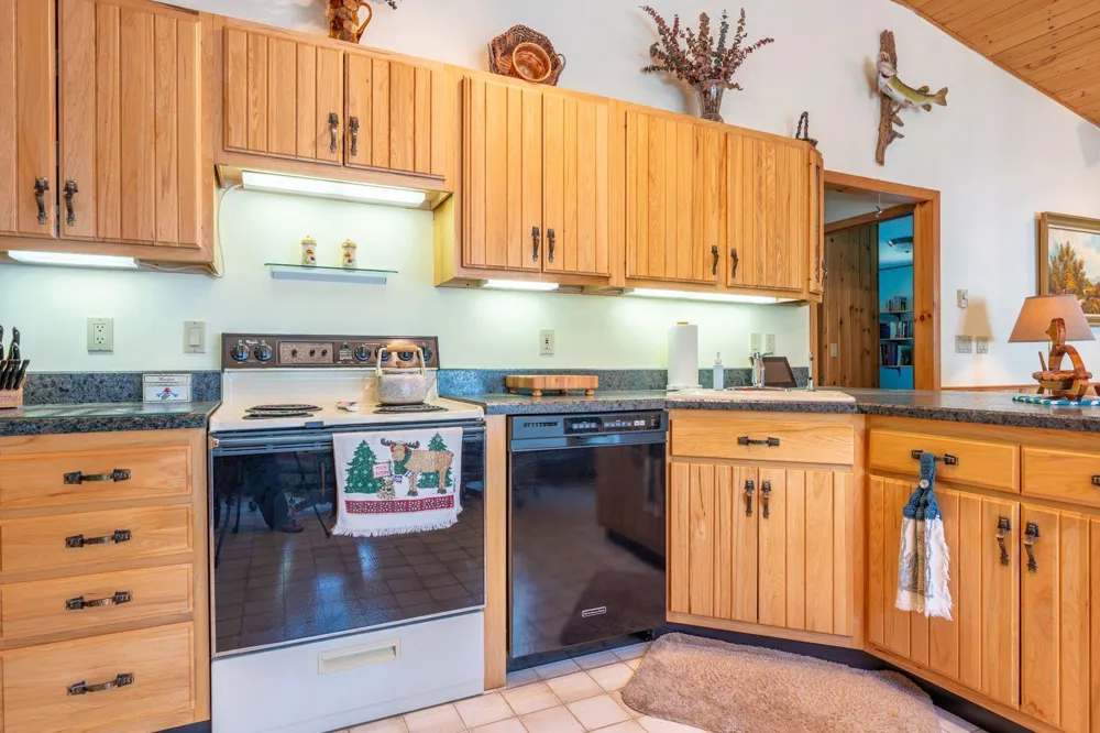 5399 Pine Island N Tower, MN 55790